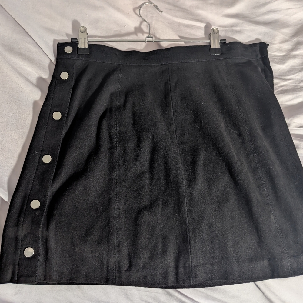 H&M Black Skirt Size 8